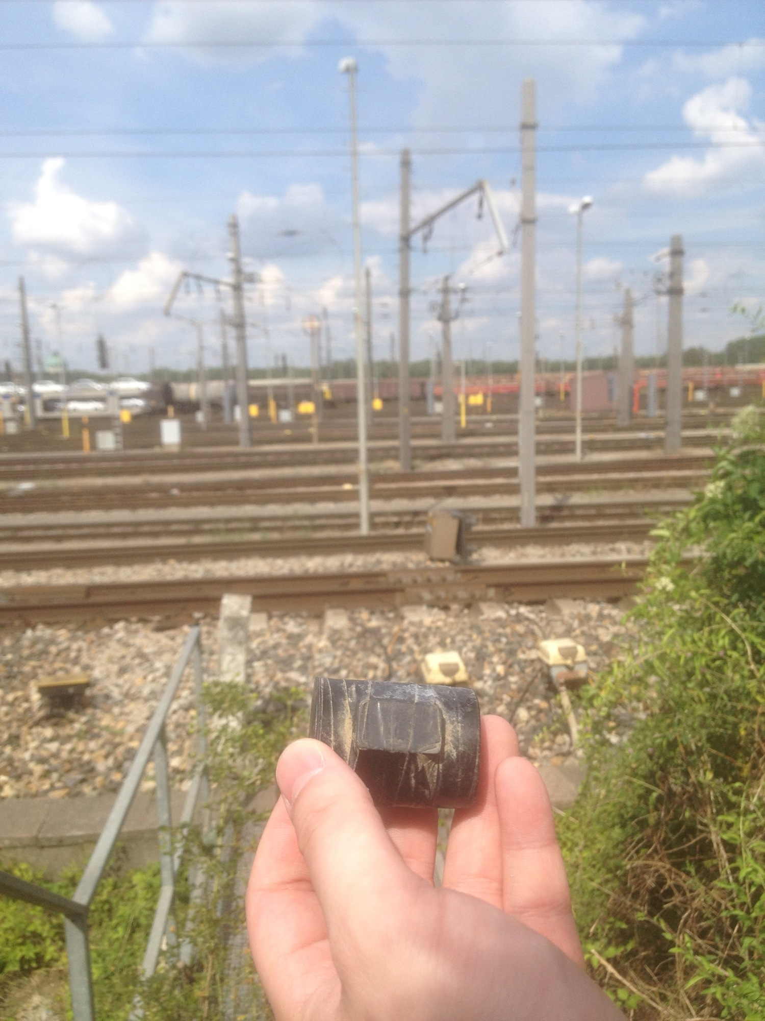 Blick auf die Gleise am Zentralverschiebebahnhof auf Höhe der Cache Location, 2014