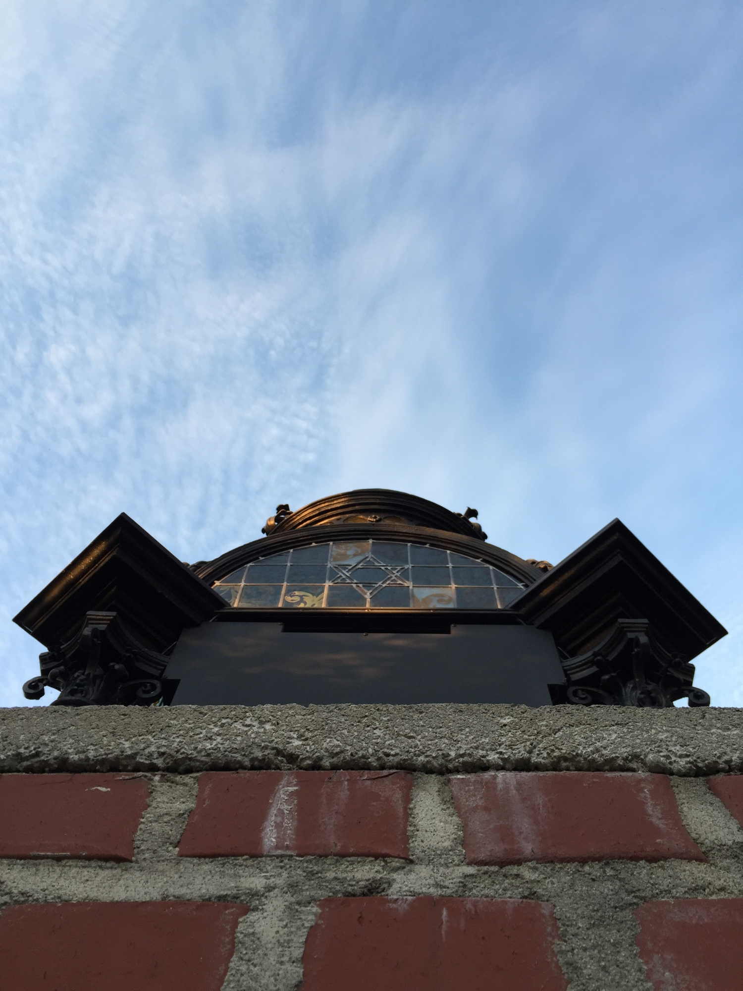 jüdisches Grabmal am Döblinger Friedhof