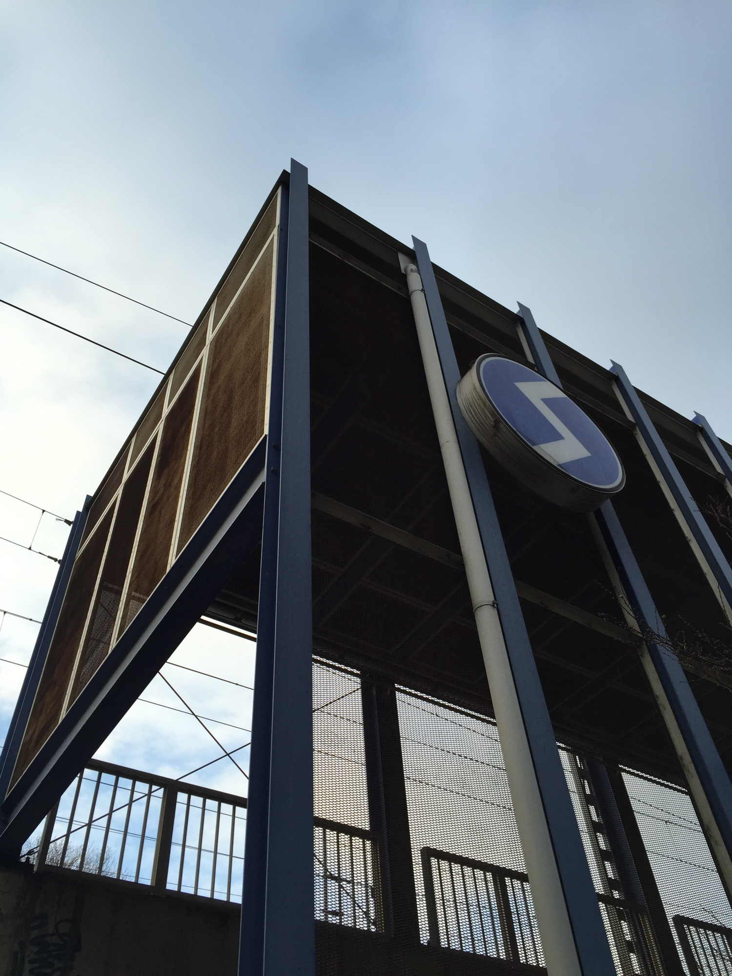 die aufgelassene Schnellbahnstation Strandbäder