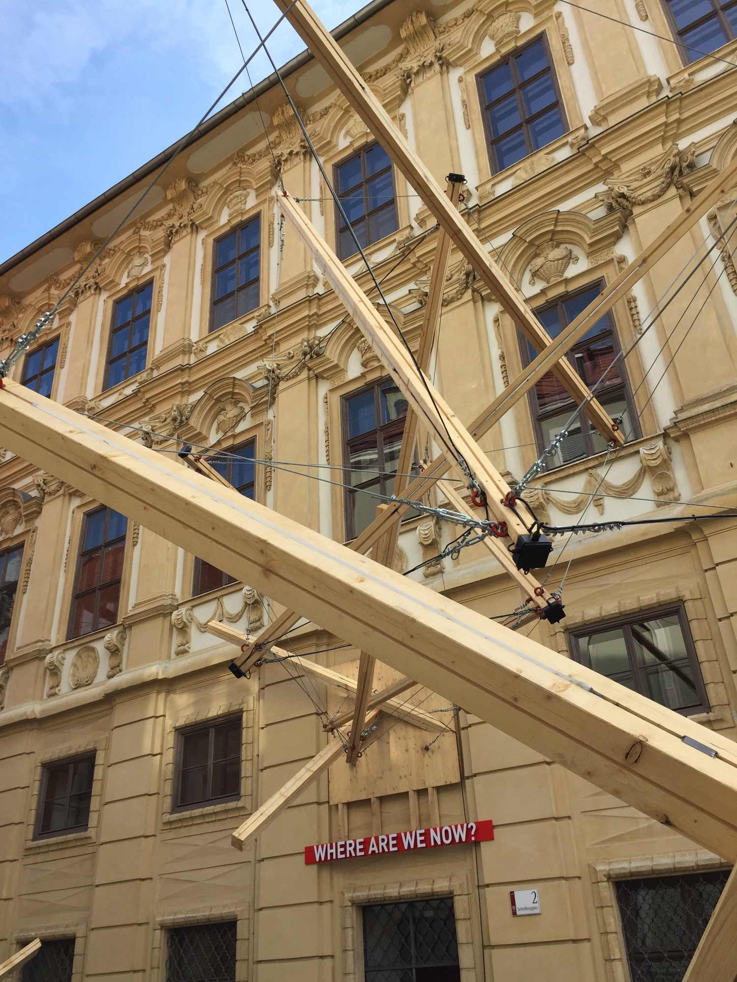 Where are we now? – Kunstinstallation aus Holz im Rahmen des Steirischen Herbstes