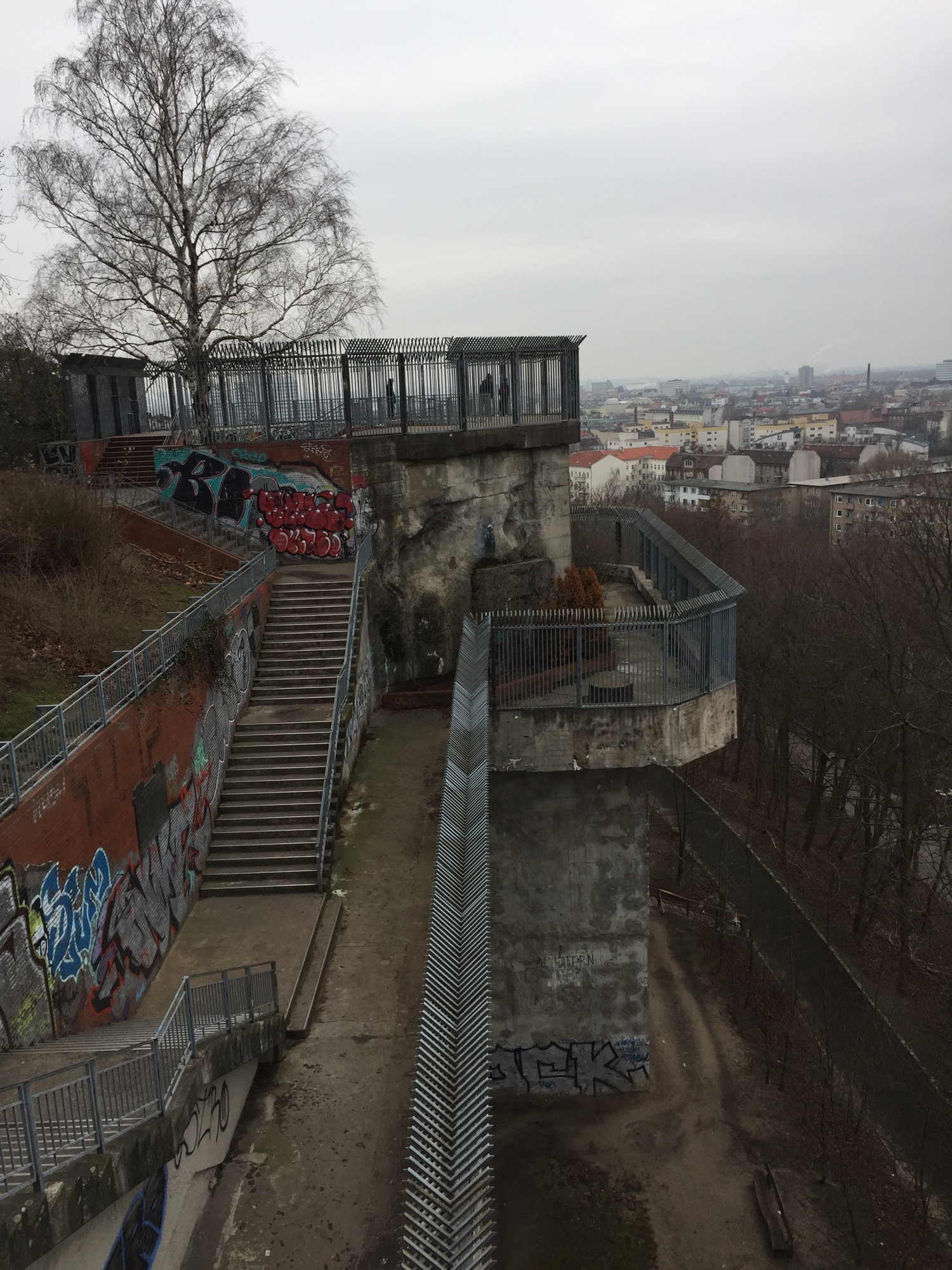 Aussichtsplattform auf dem Flakturm im Volkspark Humboldthain
